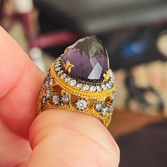 ⚜️Simulated Amethyst & CZ Turkish Handmade Ring Sz 7
STUNNING! - Picture 7 of 10